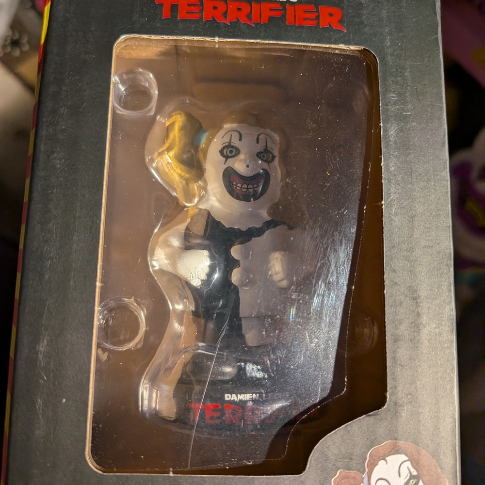 NIB "TERRIFIER" LITTLE PALE GIRL DASH DANCER - Picture 2 of 6